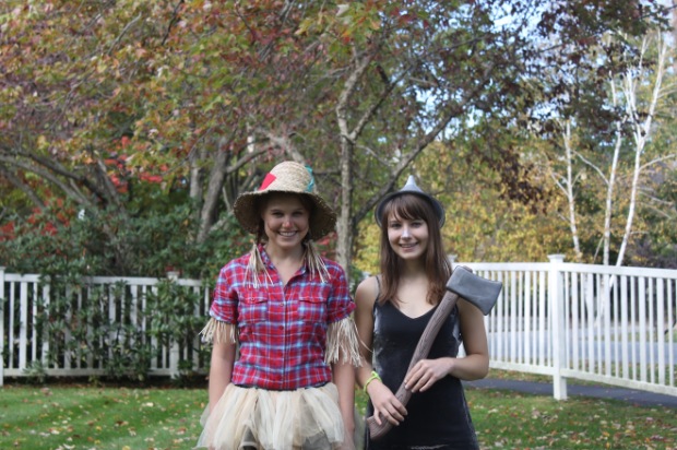 DIY Scarecrow & Tin Man Halloween Costumes | Popcorn & Chocolate